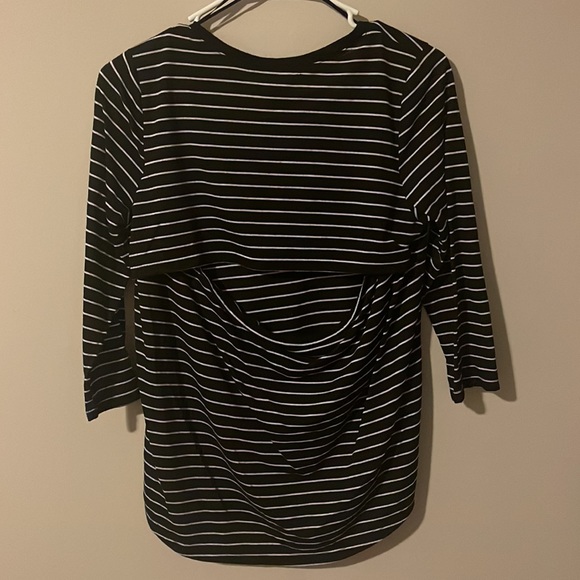 Love by Design Slit Open Back Stripe T-Shirt - Picture 3 of 3